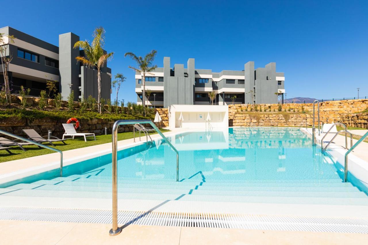 The Golden Oasis Penthouse Apartment Estepona Bagian luar foto