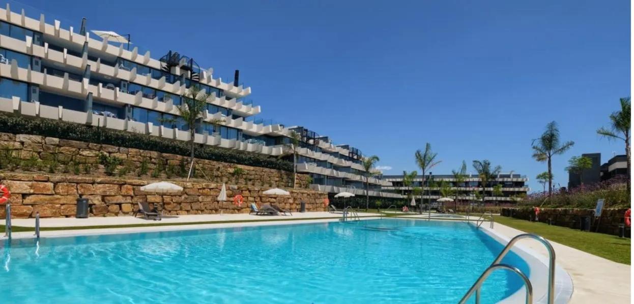 The Golden Oasis Penthouse Apartment Estepona Bagian luar foto