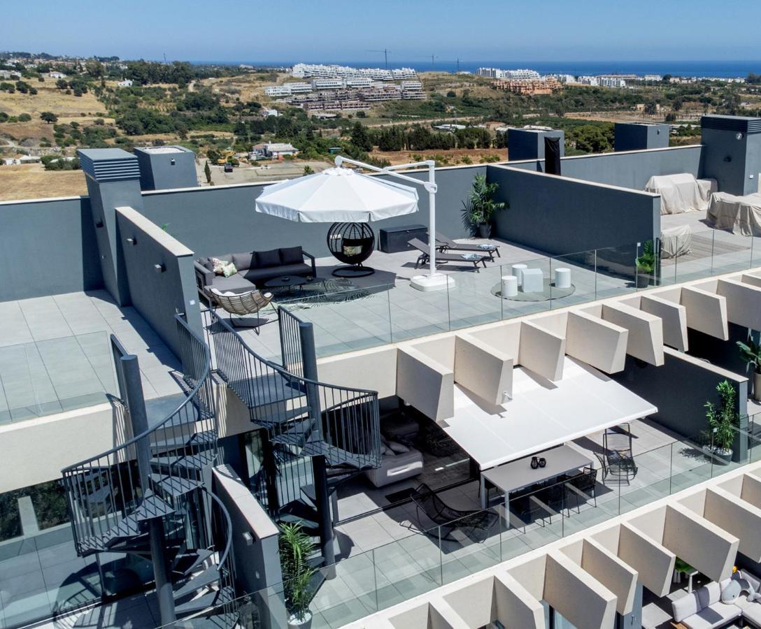 The Golden Oasis Penthouse Apartment Estepona Bagian luar foto